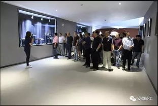 安徽轻工参加轻工商会玻璃器皿分会理事会